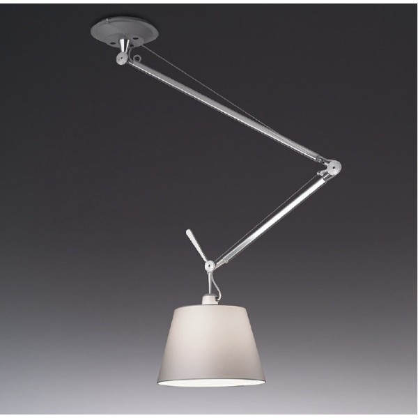 Artemide tolomeo sospensione decentrata con diffusore in pergamena diametro 24 cm