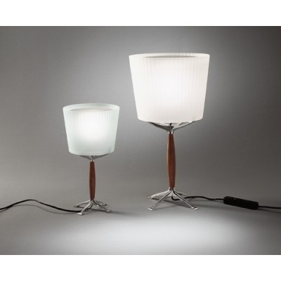 Artemide Orione tavolo stelo in legno